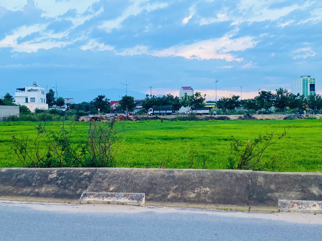 Đất Mương Nhật