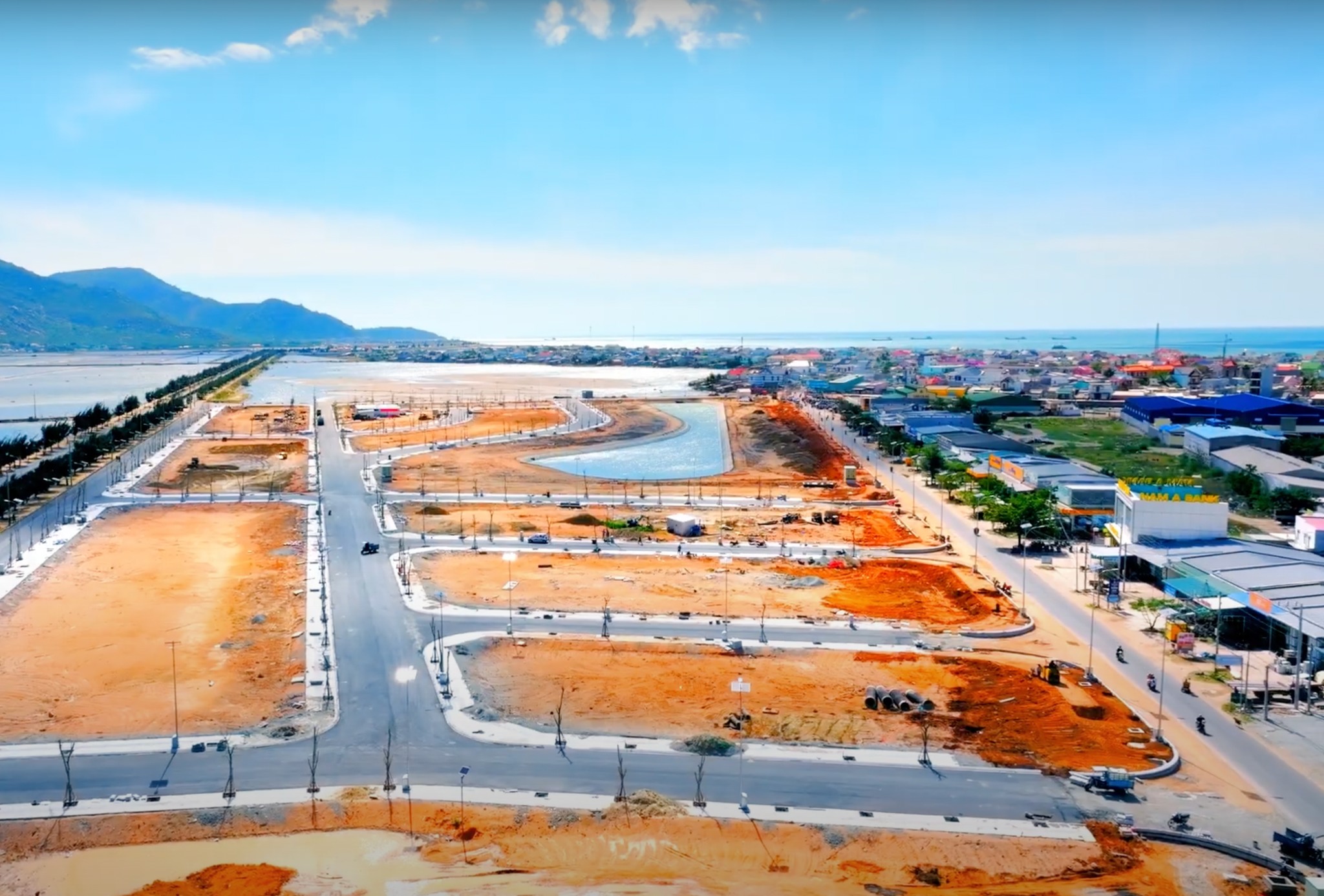 Cà Ná New City